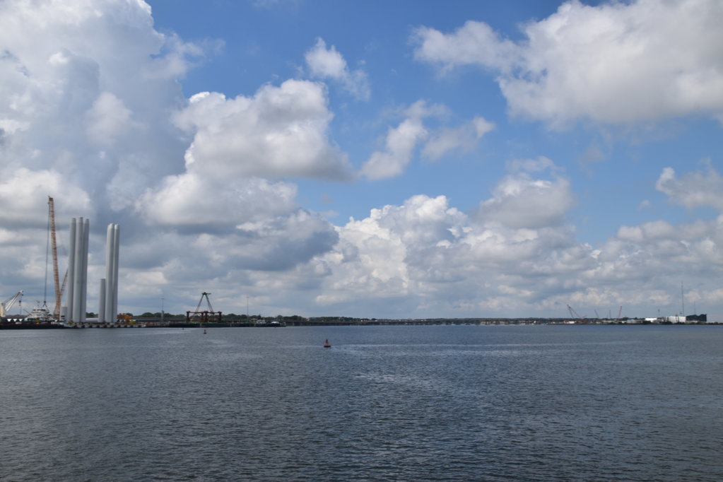 EB1_1476.jpg