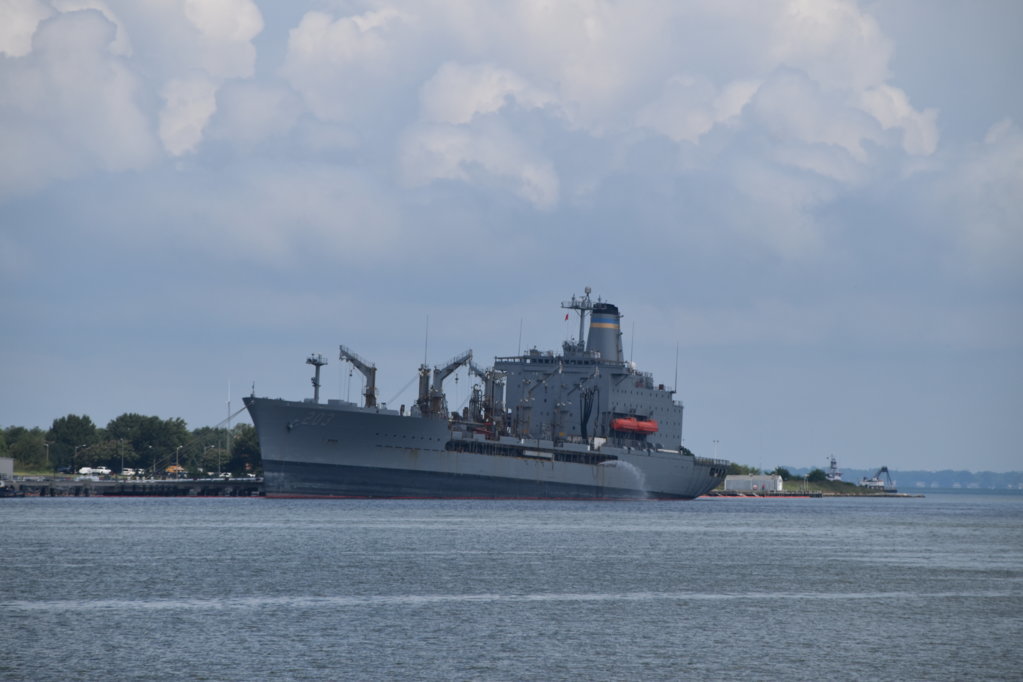 EB1_1495.jpg