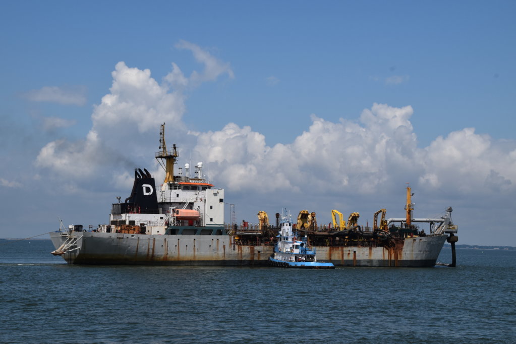 EB1_1532.jpg