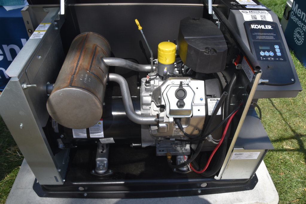 EB1_1615.jpg