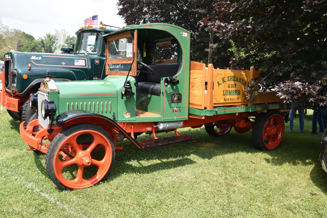 EB1_2201.jpg