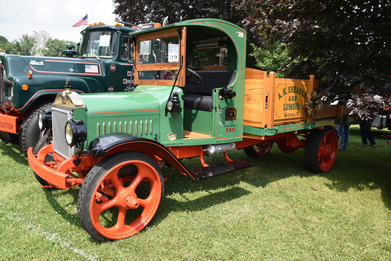 EB1_2202.jpg