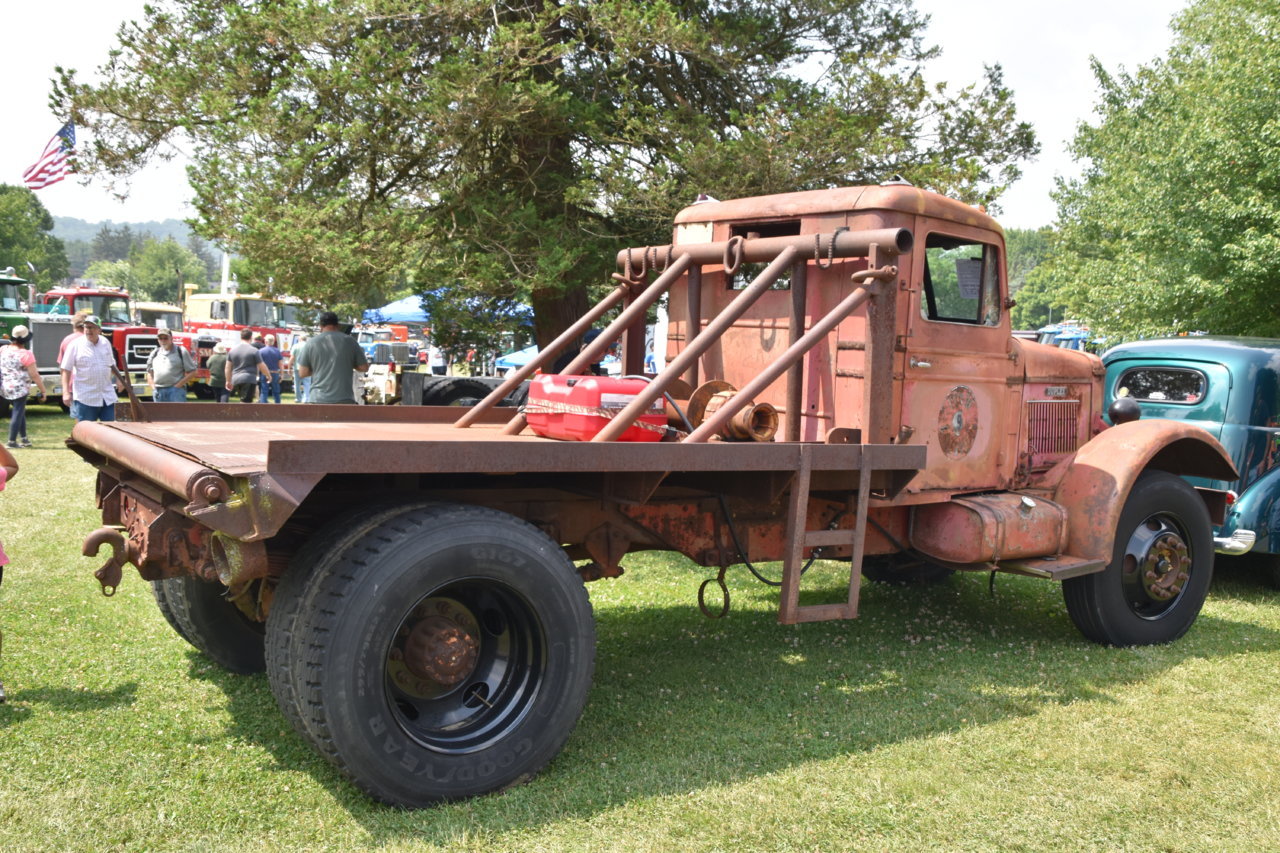 EB1_2215.jpg