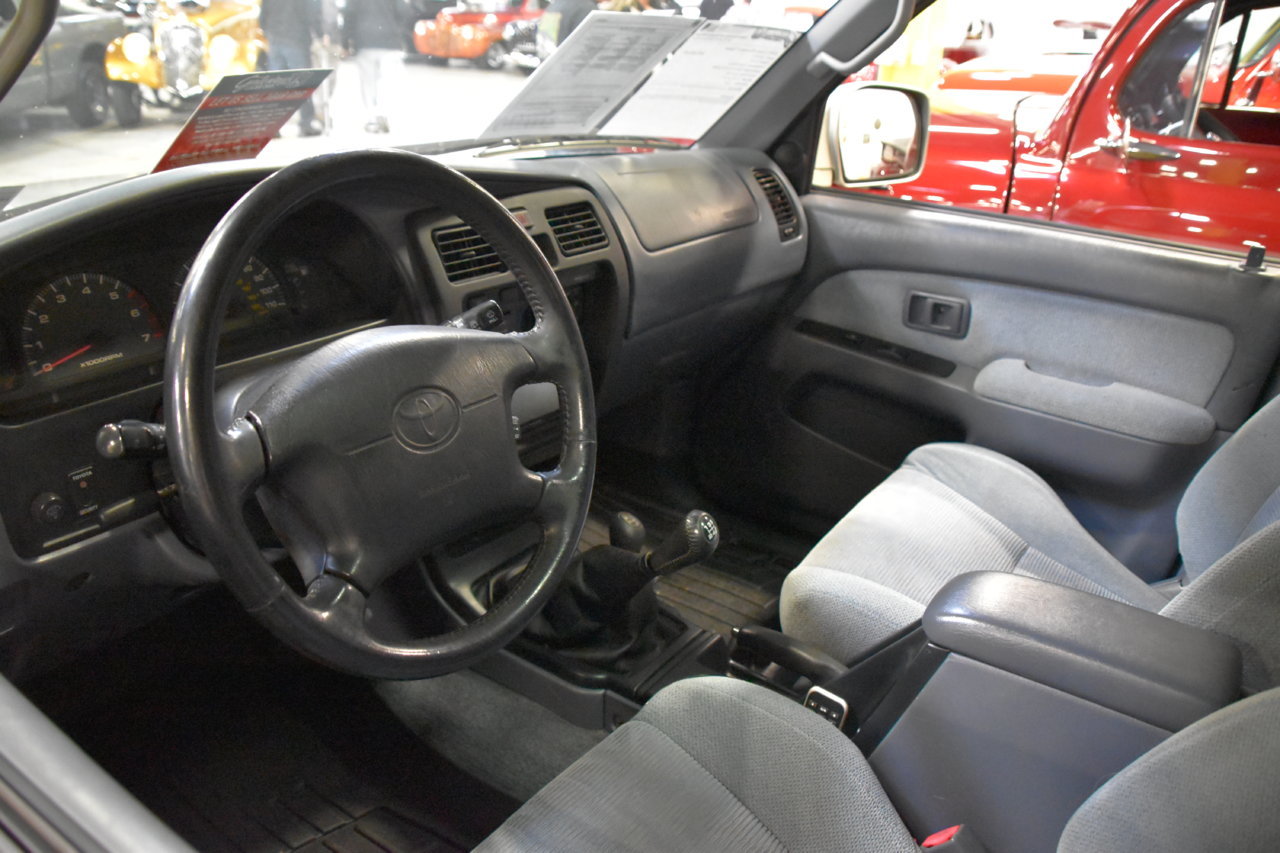 EB1_2373.jpg