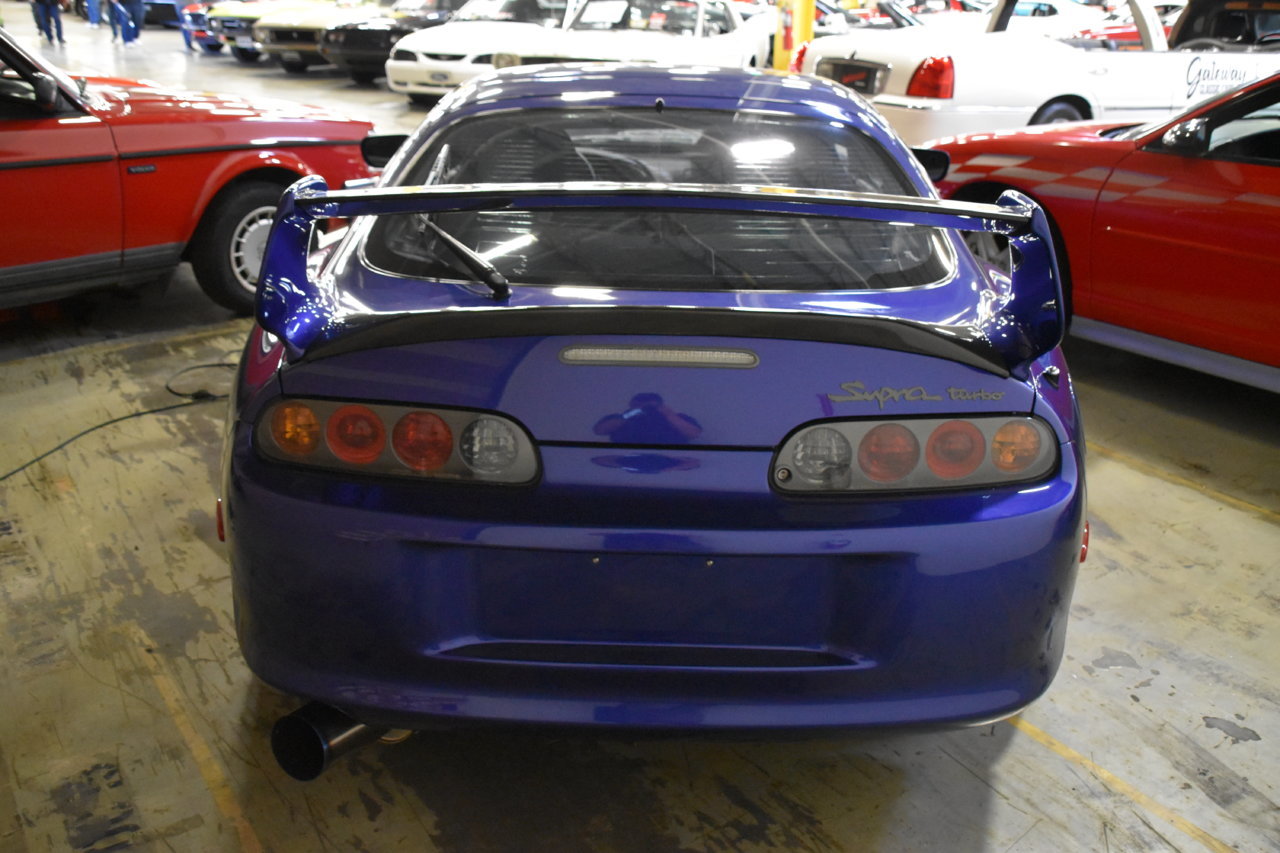 EB1_2476.jpg