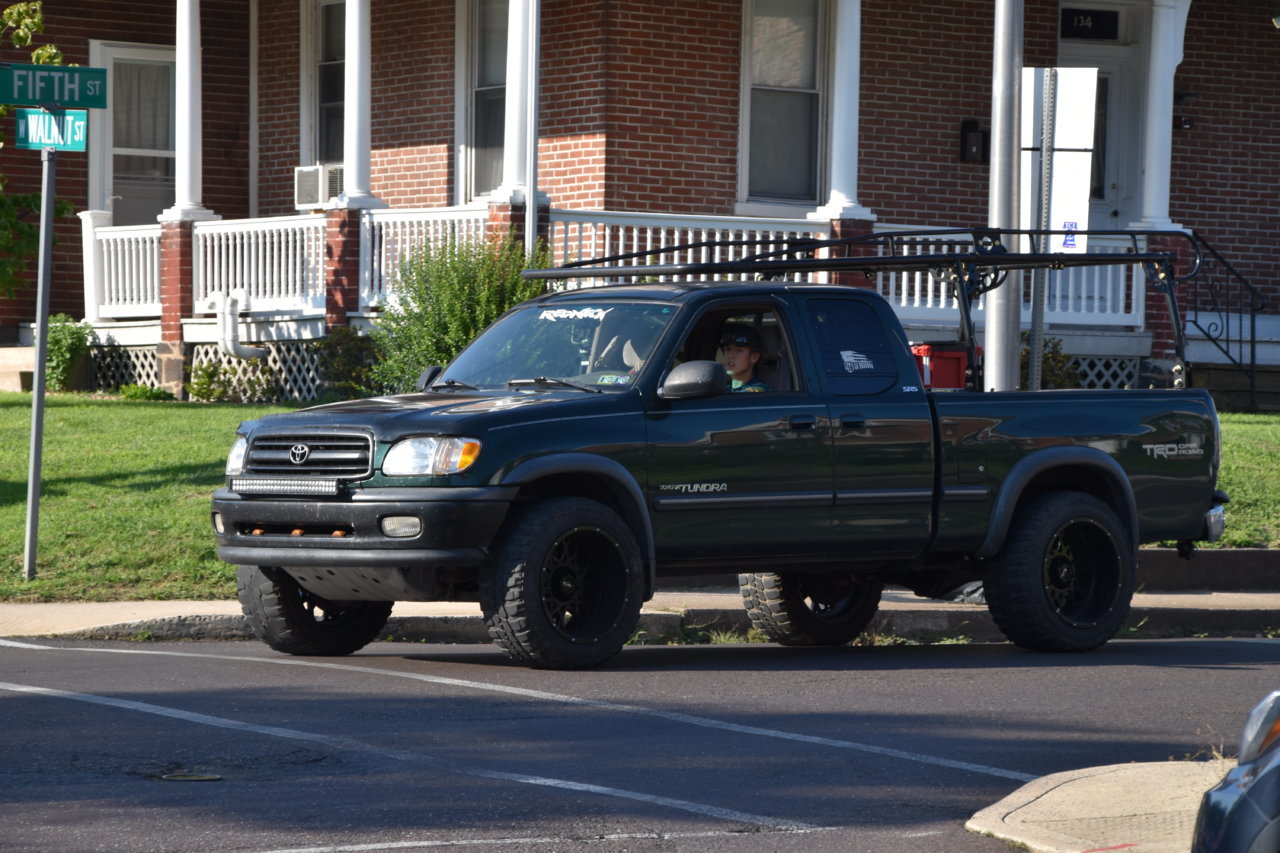 EB1_3165.jpg