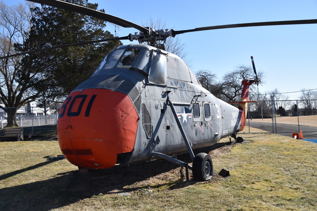 EB1_3490.jpg