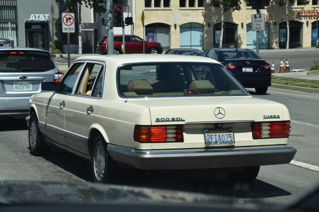 EB1_3758.jpg