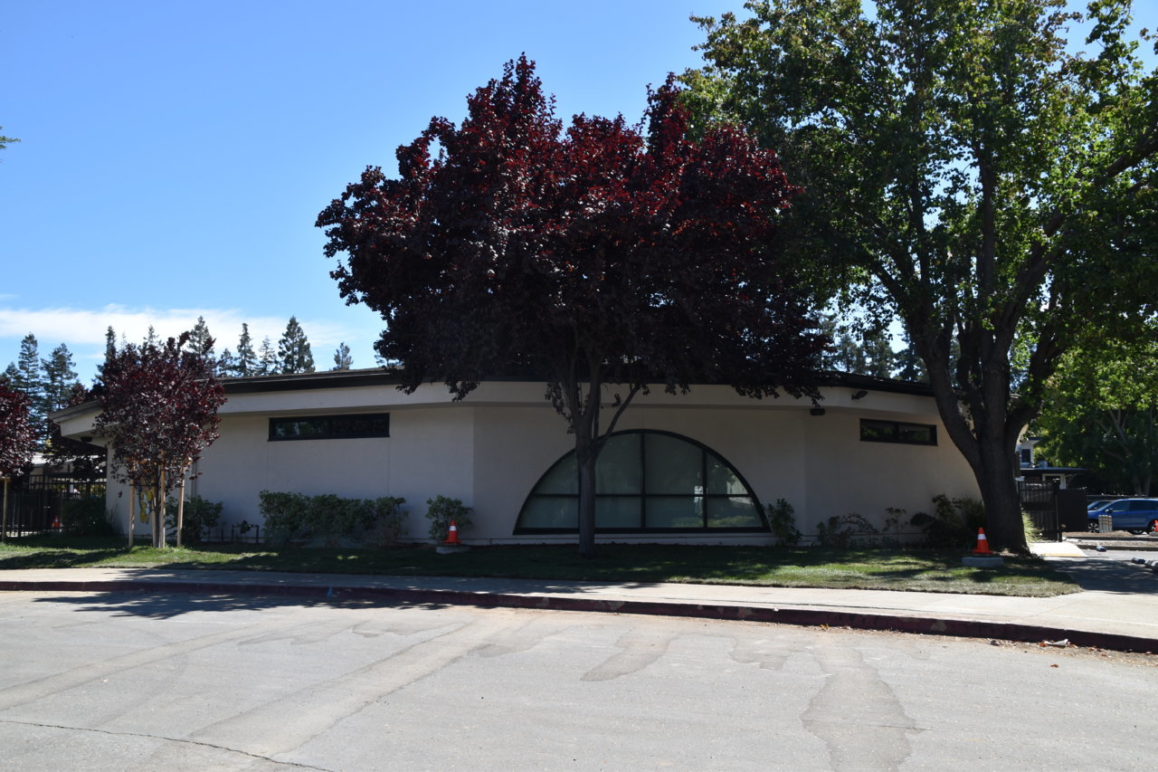 EB1_3785.jpg