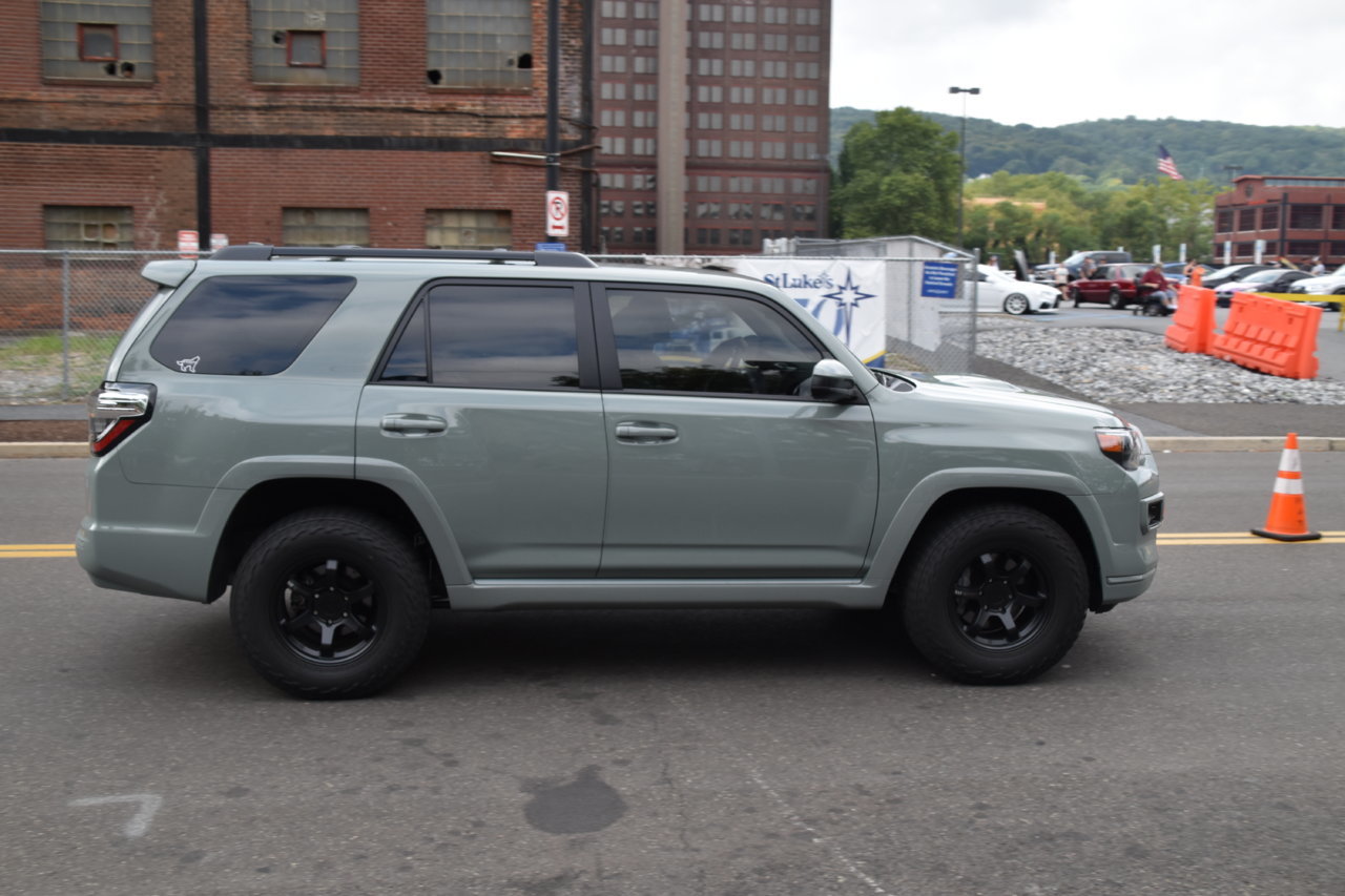 EB1_3807.jpg