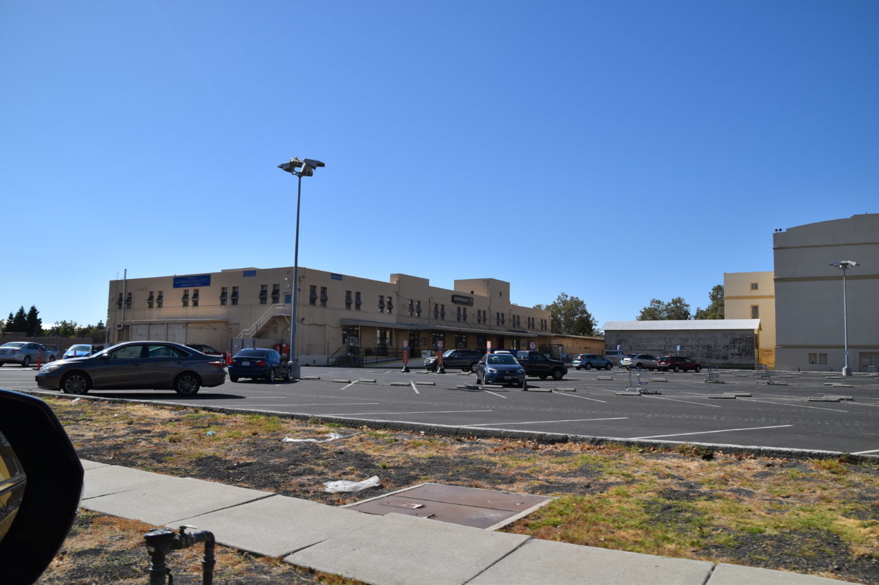 EB1_3825.jpg