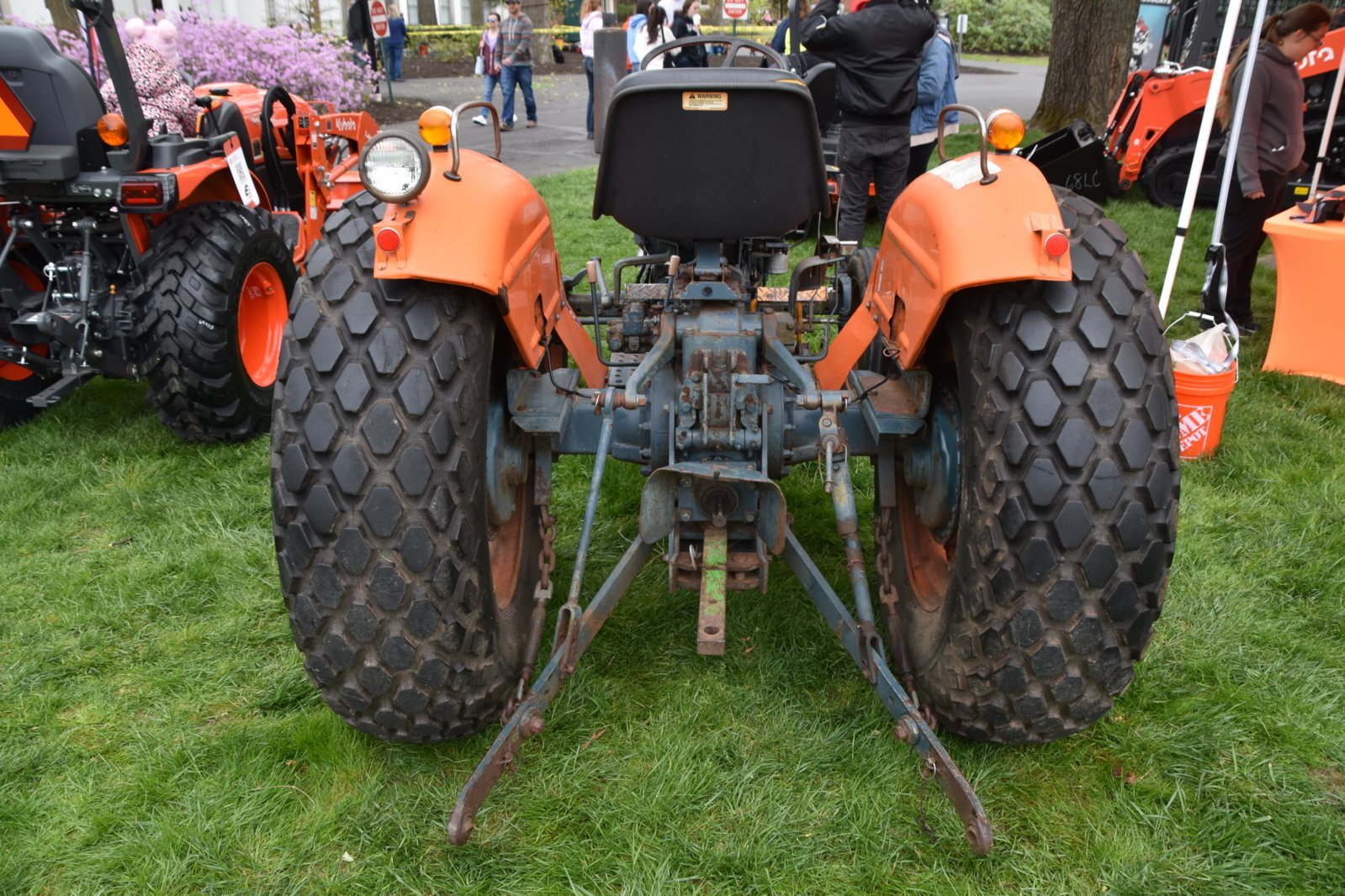 EB1_4220.jpg