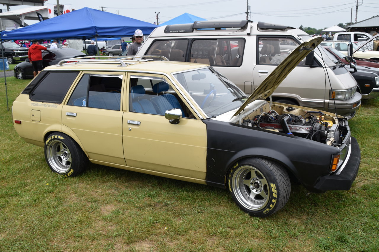 EB1_4244.jpg