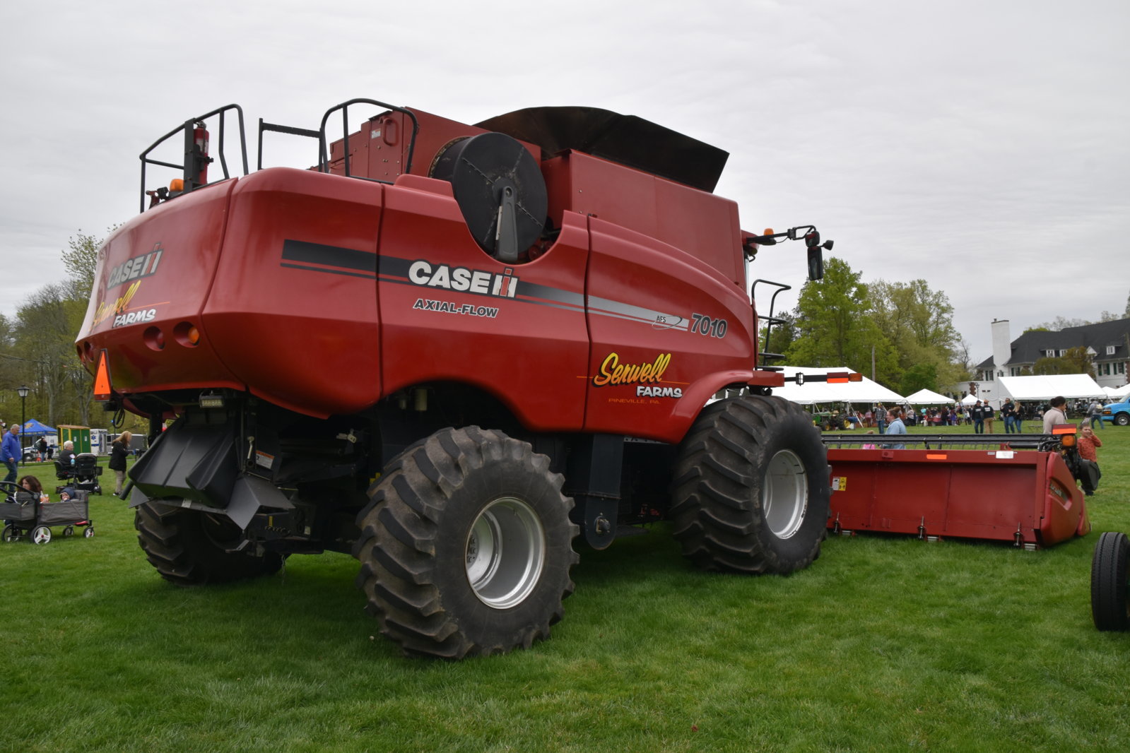 EB1_4267.jpg