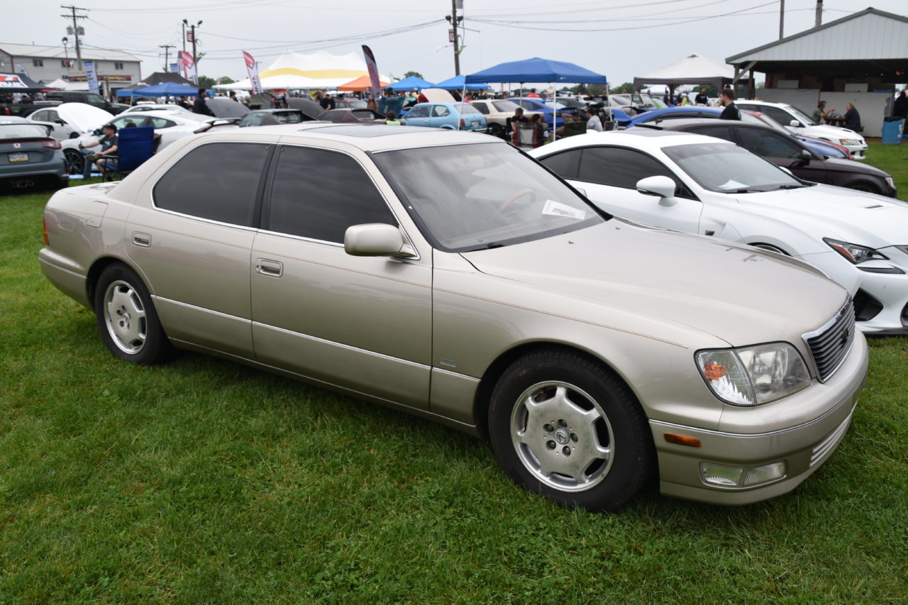 EB1_4322.jpg