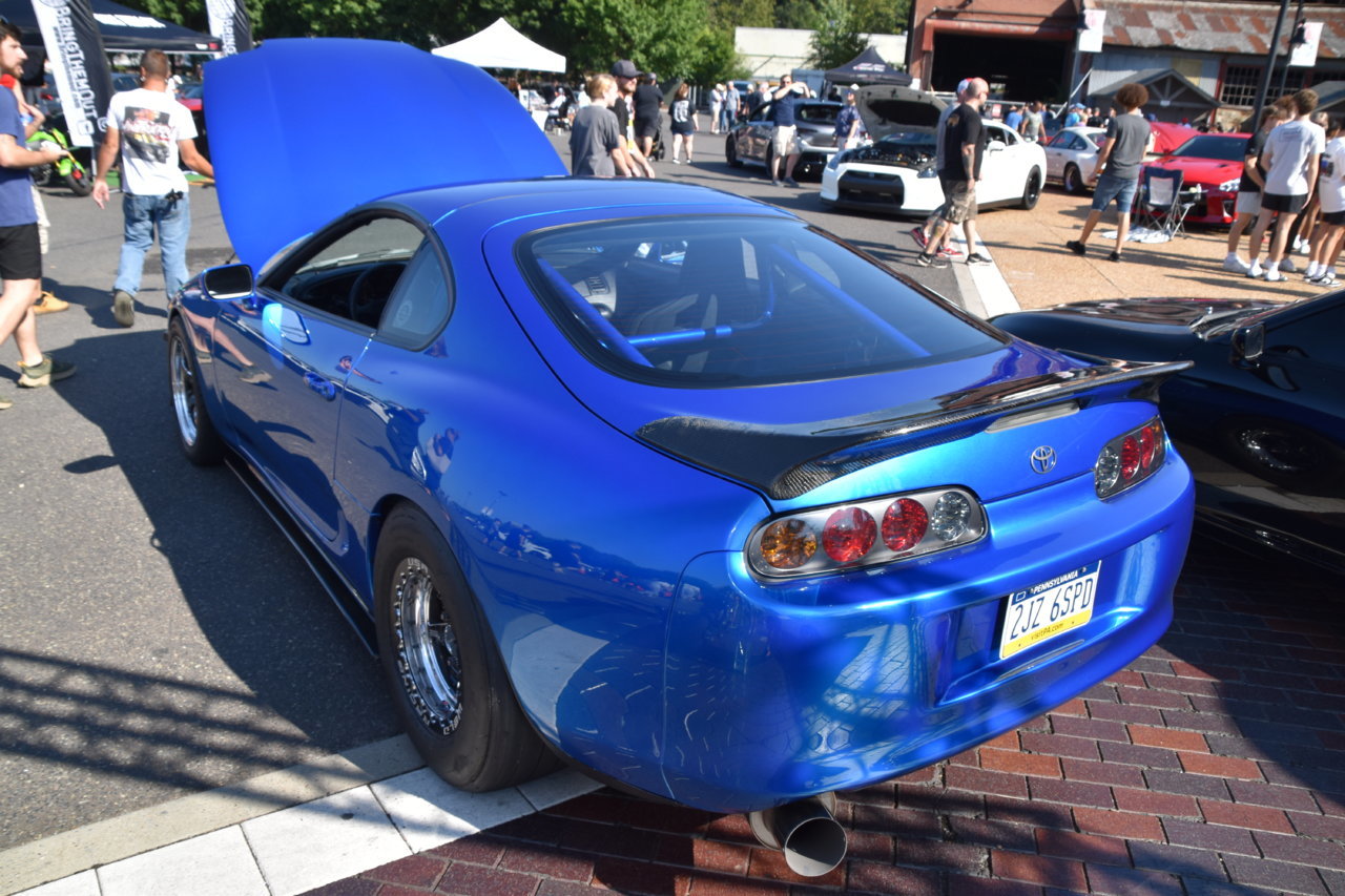 EB1_4517.jpg