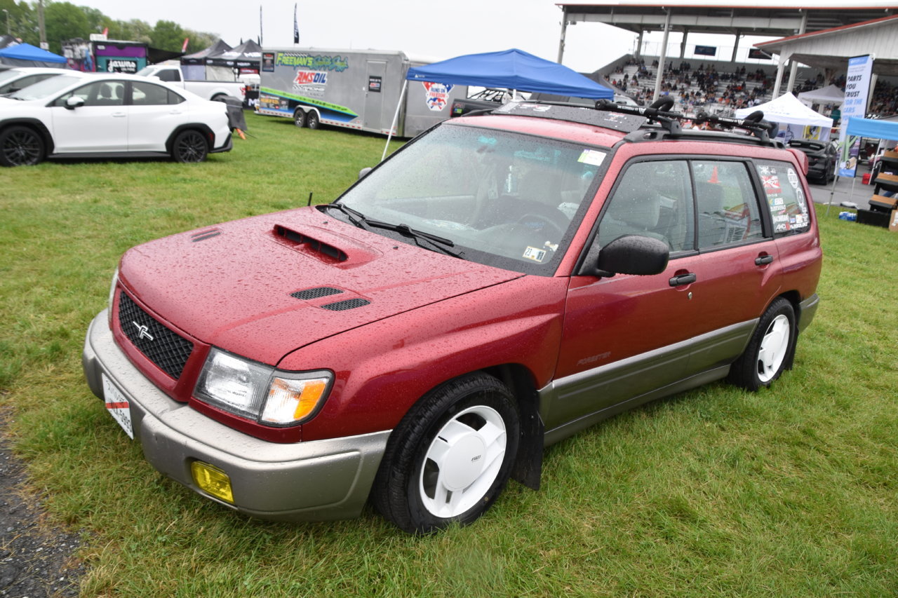 EB1_4590.jpg