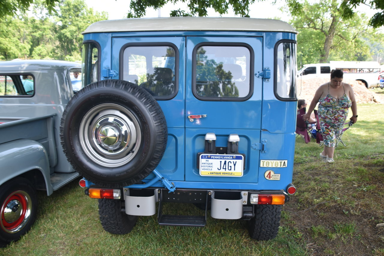 EB1_4595.jpg