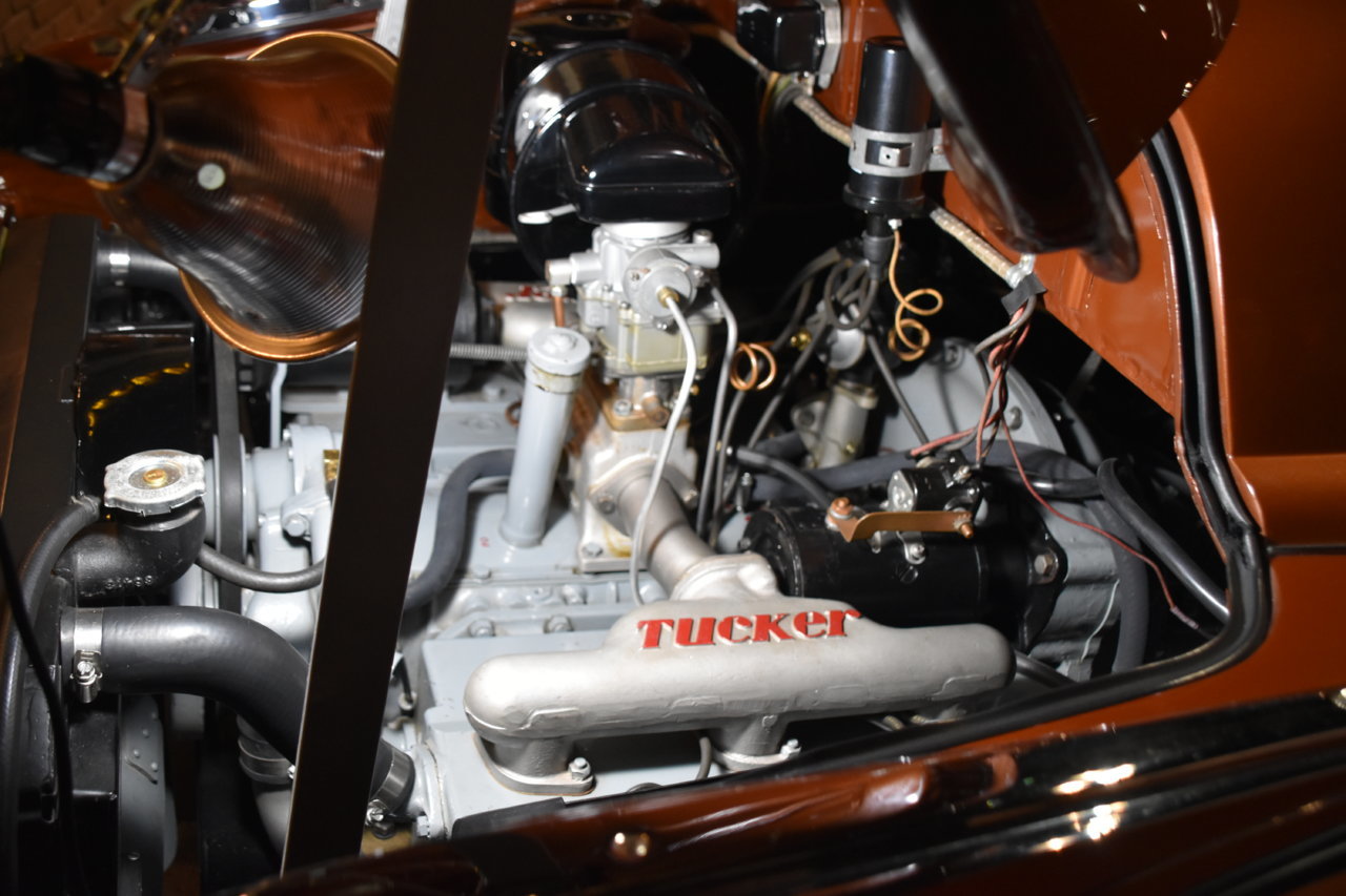 EB1_4597.jpg