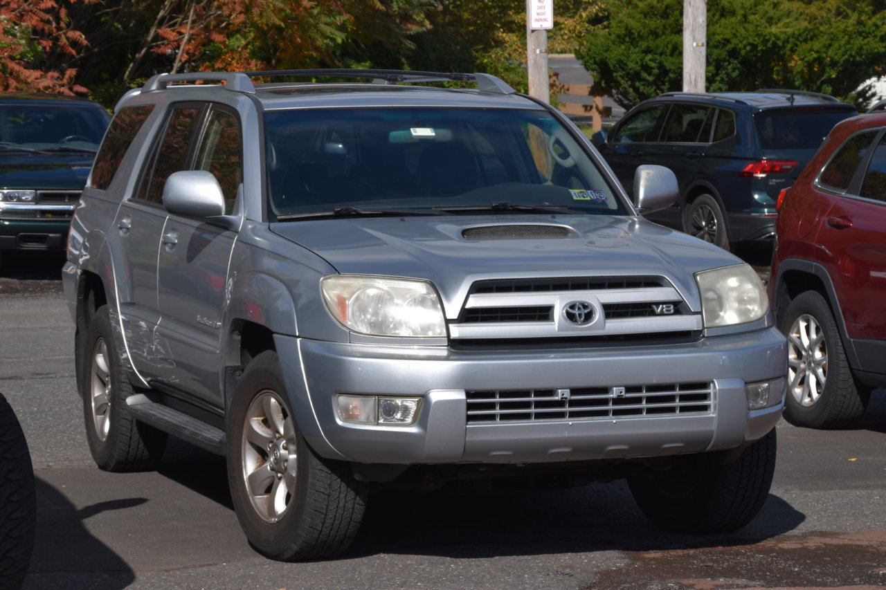 EB1_4700.jpg