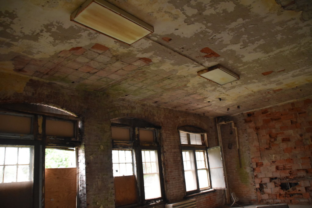 EB1_5320.jpg