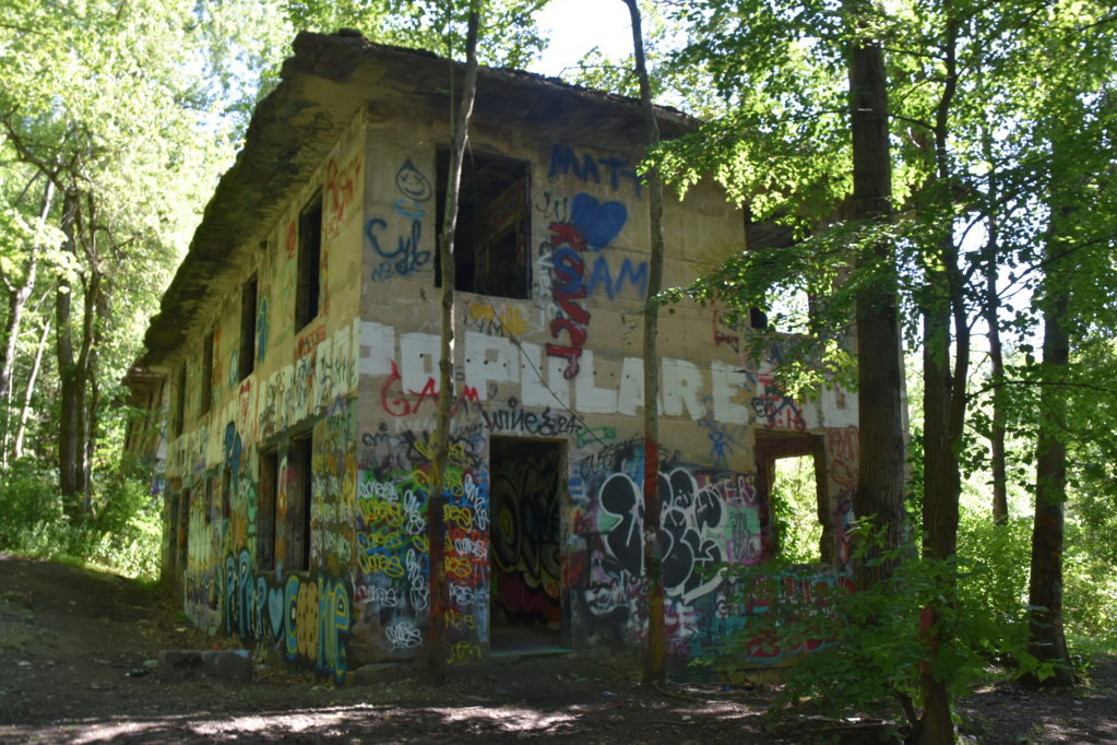 EB1_5692.jpg