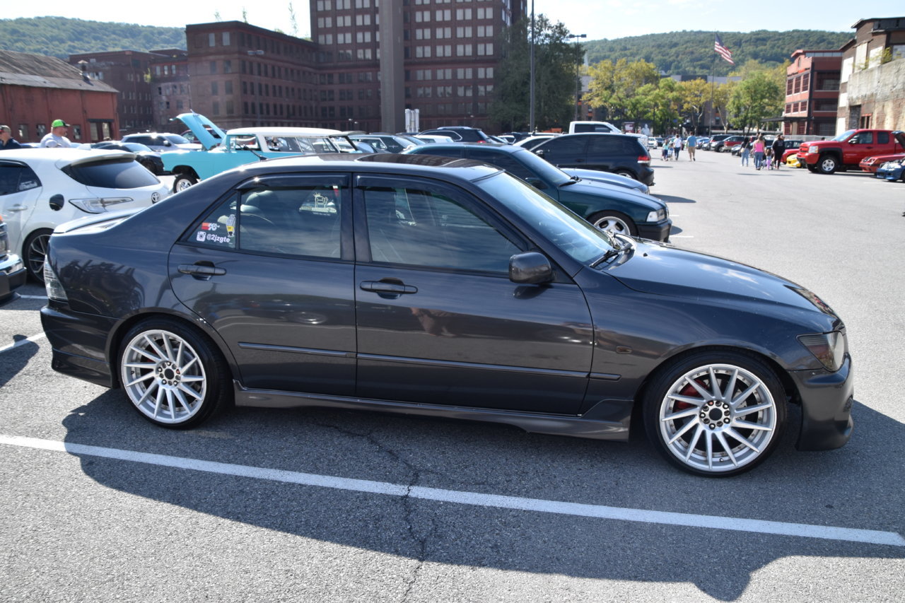 EB1_6633.jpg