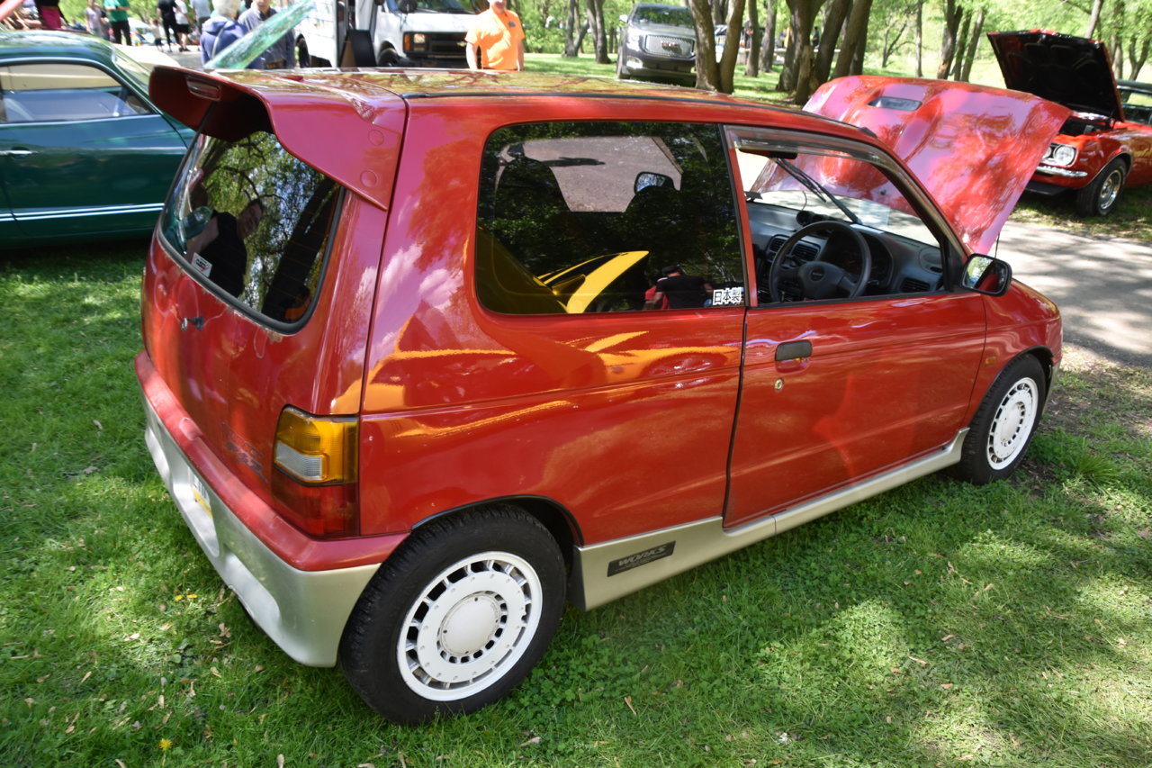 EB1_7600.jpg