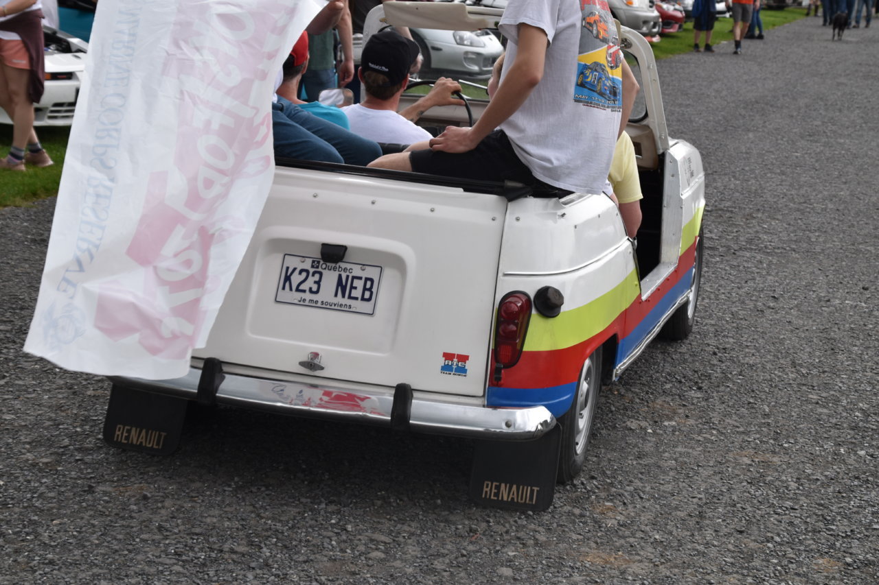 EB1_7877.jpg