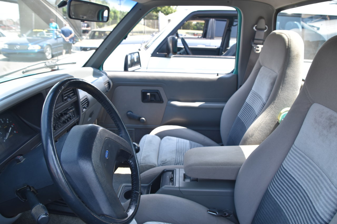 EB1_9030.jpg