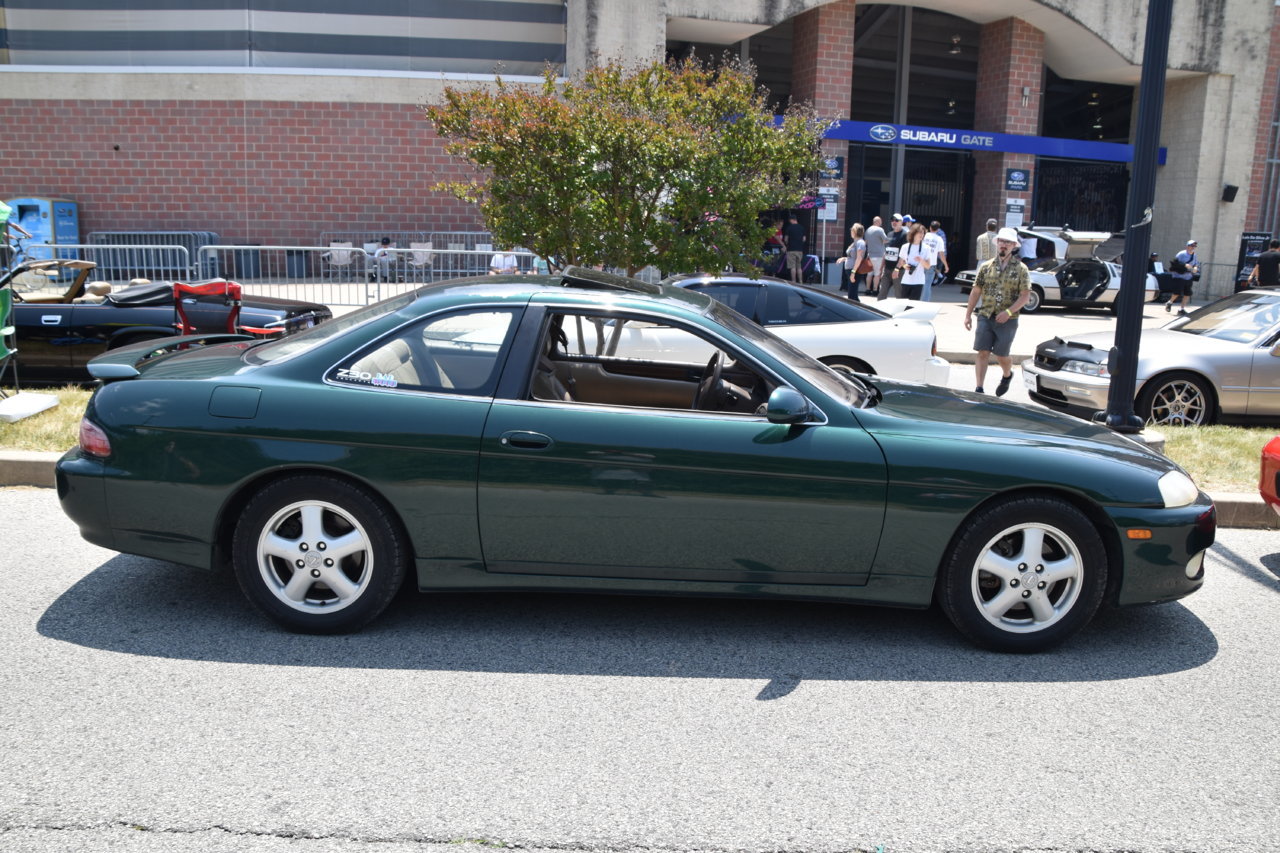 EB1_9300.jpg