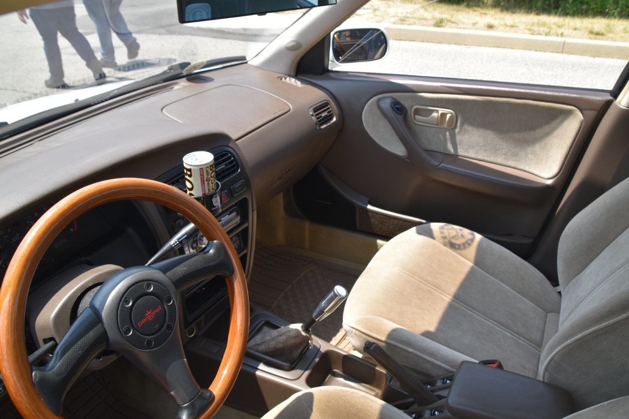 EB1_9728.jpg