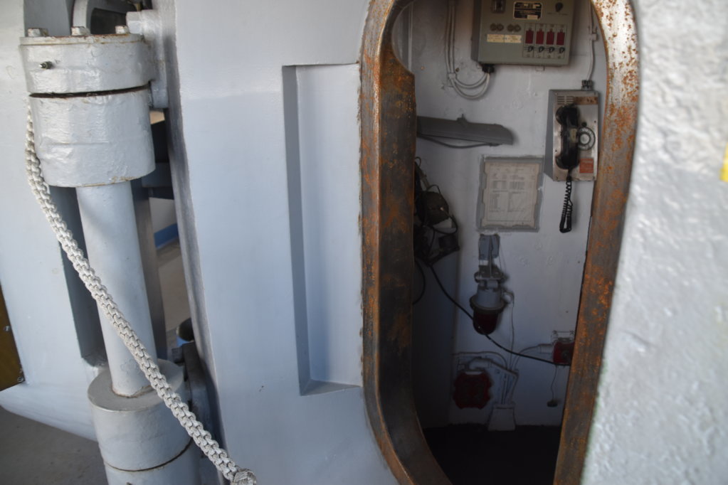 EB1_9803.jpg