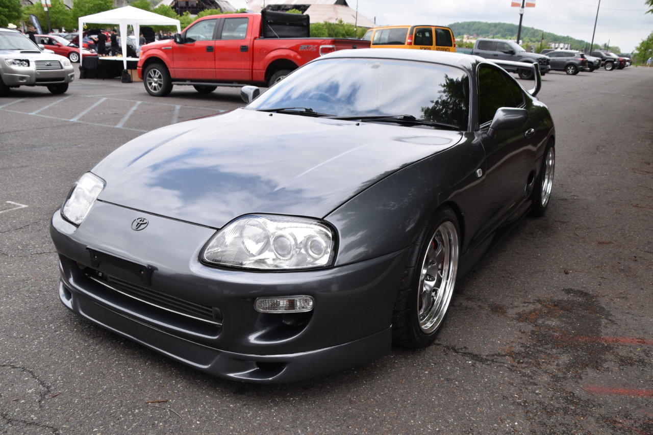 EB1_9832.jpg