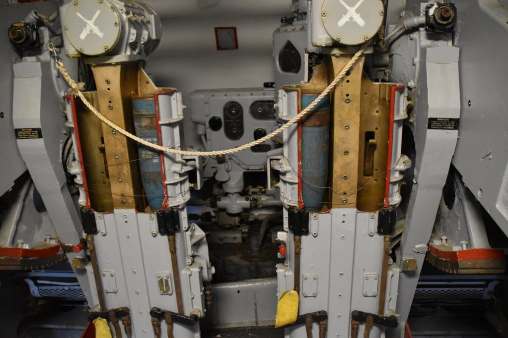 EB1_9858.jpg