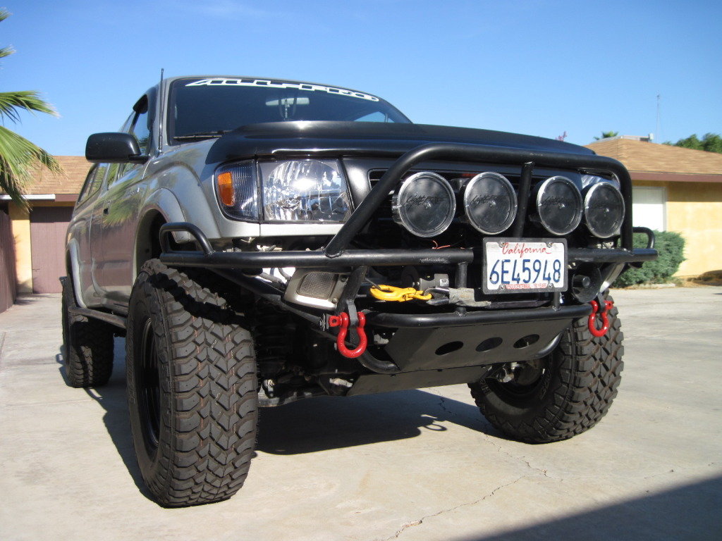 ebayheadlamps10_22f0e6562b6bf5163049bea575d5c88df38e3229.jpg