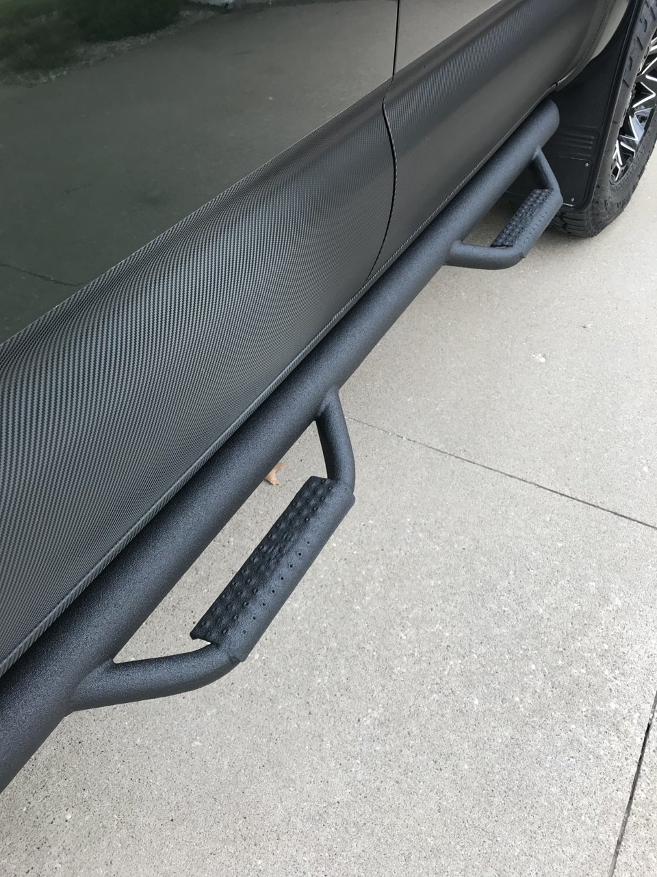 Chrome running boards World