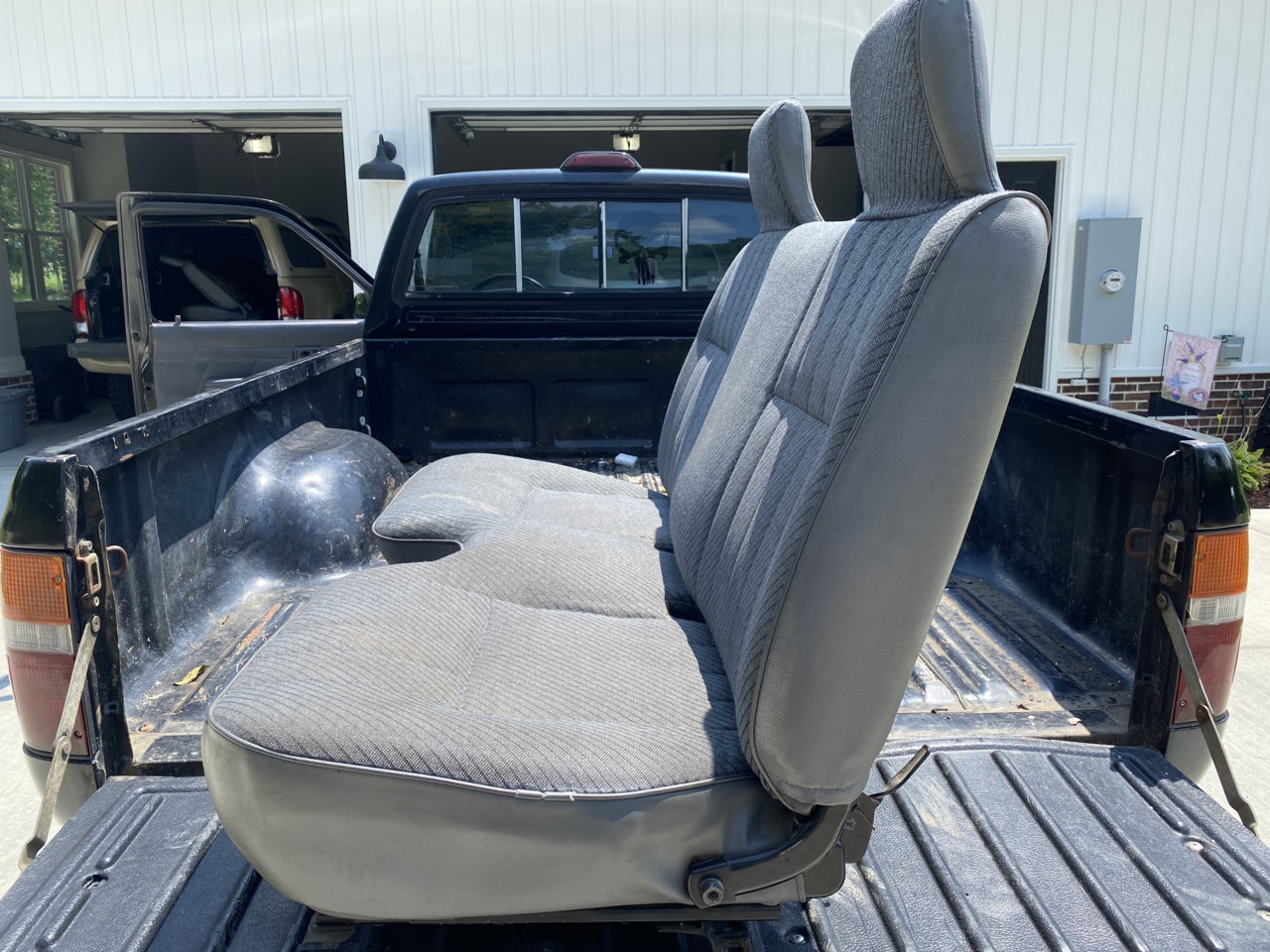 Toyota pickup cloth bench seat | Tacoma World