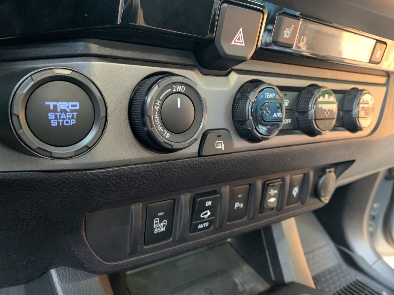 EDF1104F-1E36-41C1-9907-5EAAA6F838B6.jpg