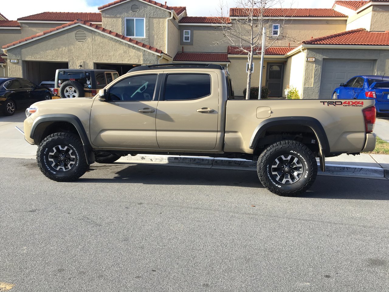 Longbed, 3” lift, 285/75r16 KO2, stock wheels. I’ll answer your ...