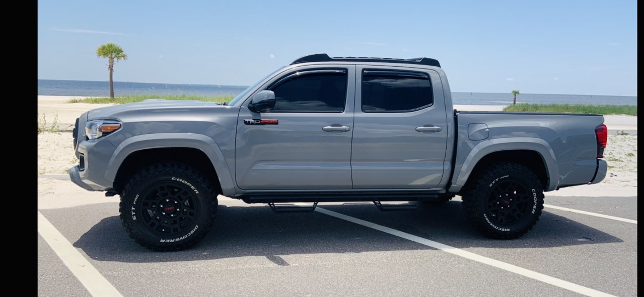 EFC9CD72-800F-4506-A382-DE8E8FBA537D.jpg