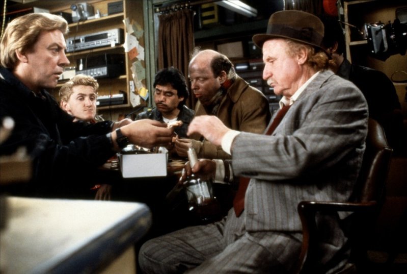 effraction-avec-premeditation-crackers-1984-03-g.jpg
