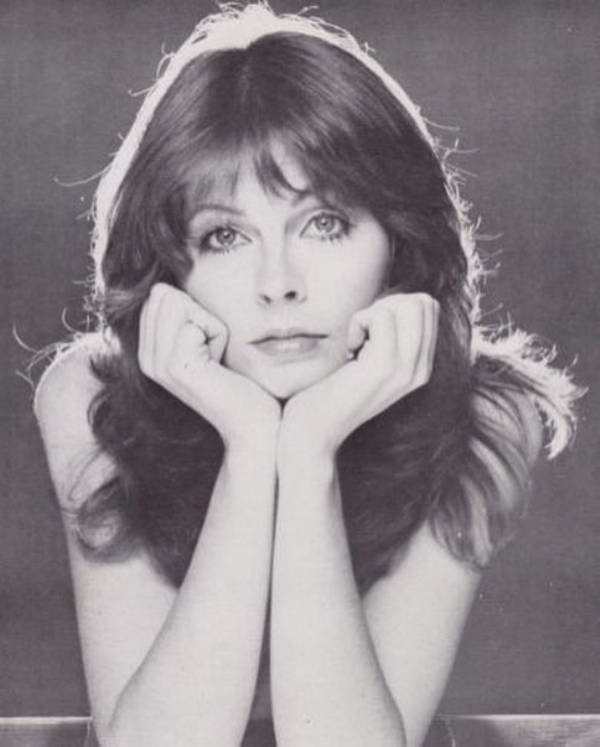 elvira.jpg