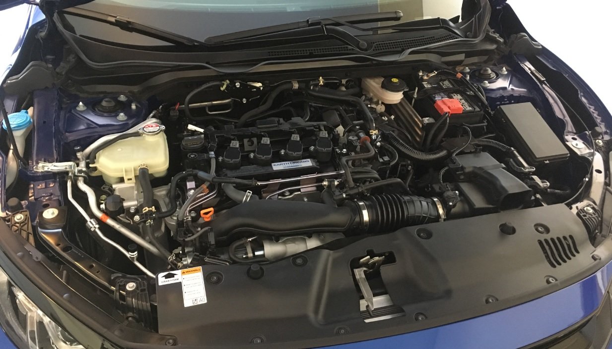 engine bay.jpg