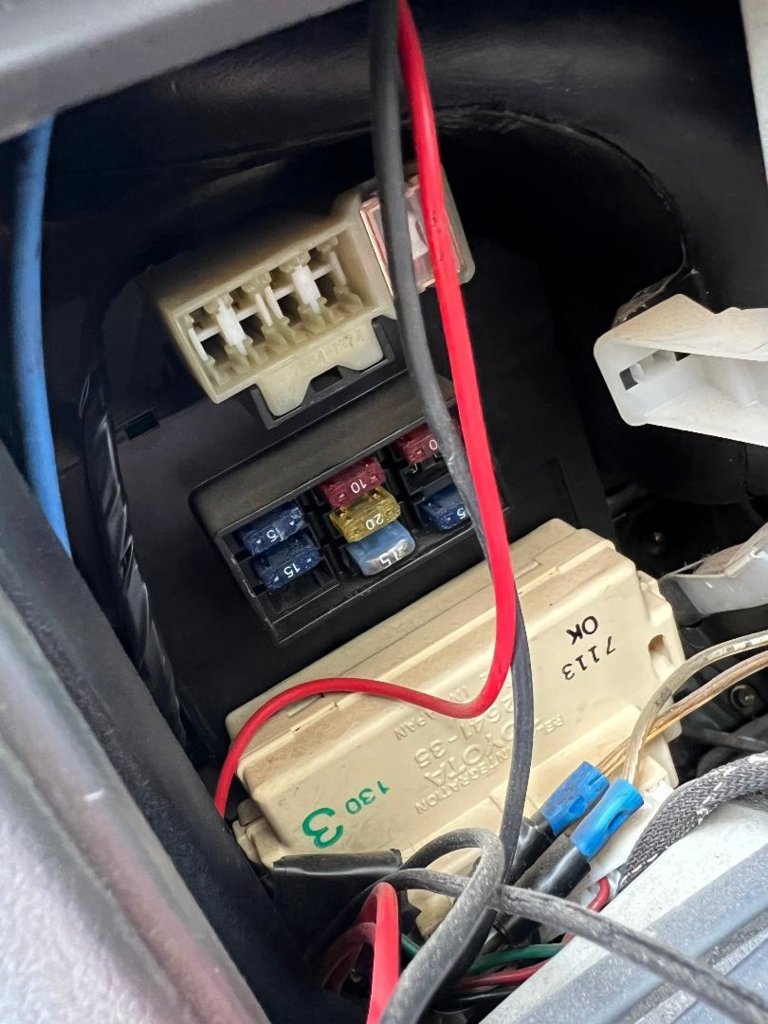 engine fuse box.jpg
