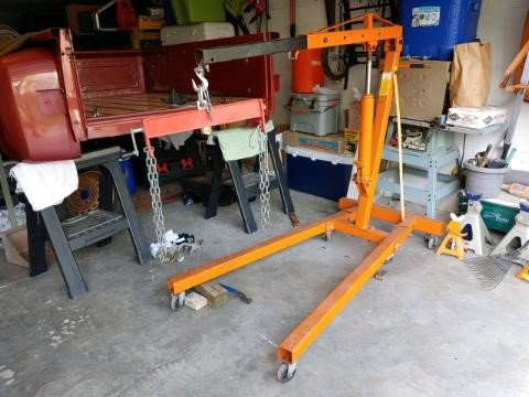Engine Hoist - 1.jpg