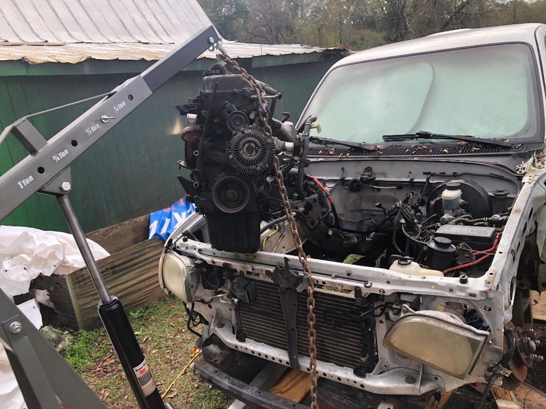 engine removal2.jpg