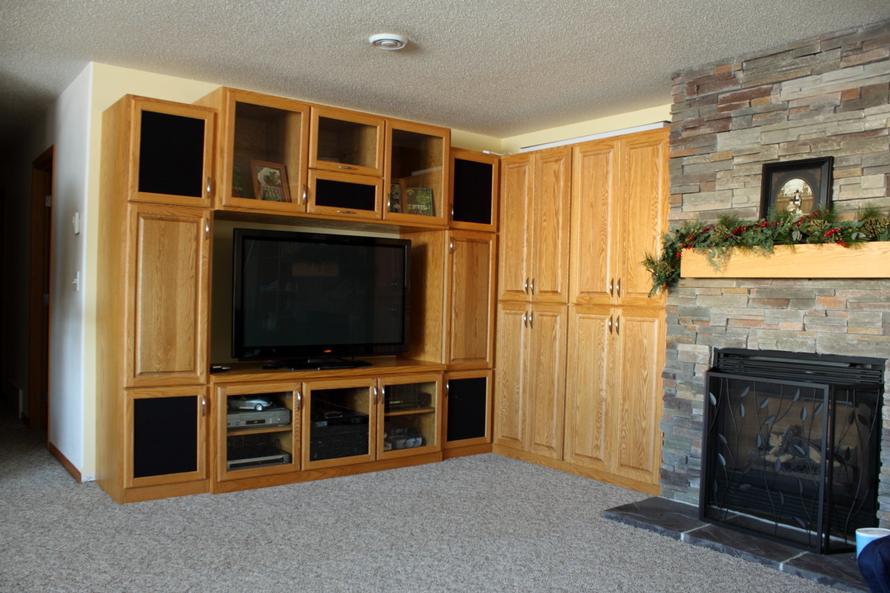 entertainment center.jpg