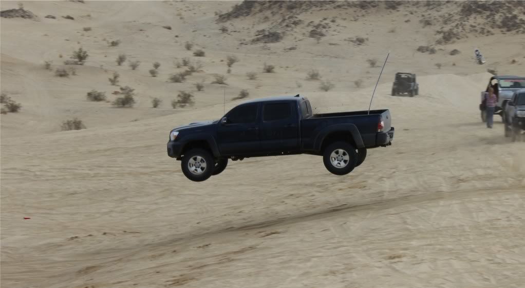 Epicjump_dd18a6714c7d78a9419a21900d928de673bebbc3.jpg