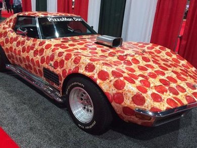 Este-Pepperoni-Pizza-Corvette-es-el-coche-de-pizza-de.jpg